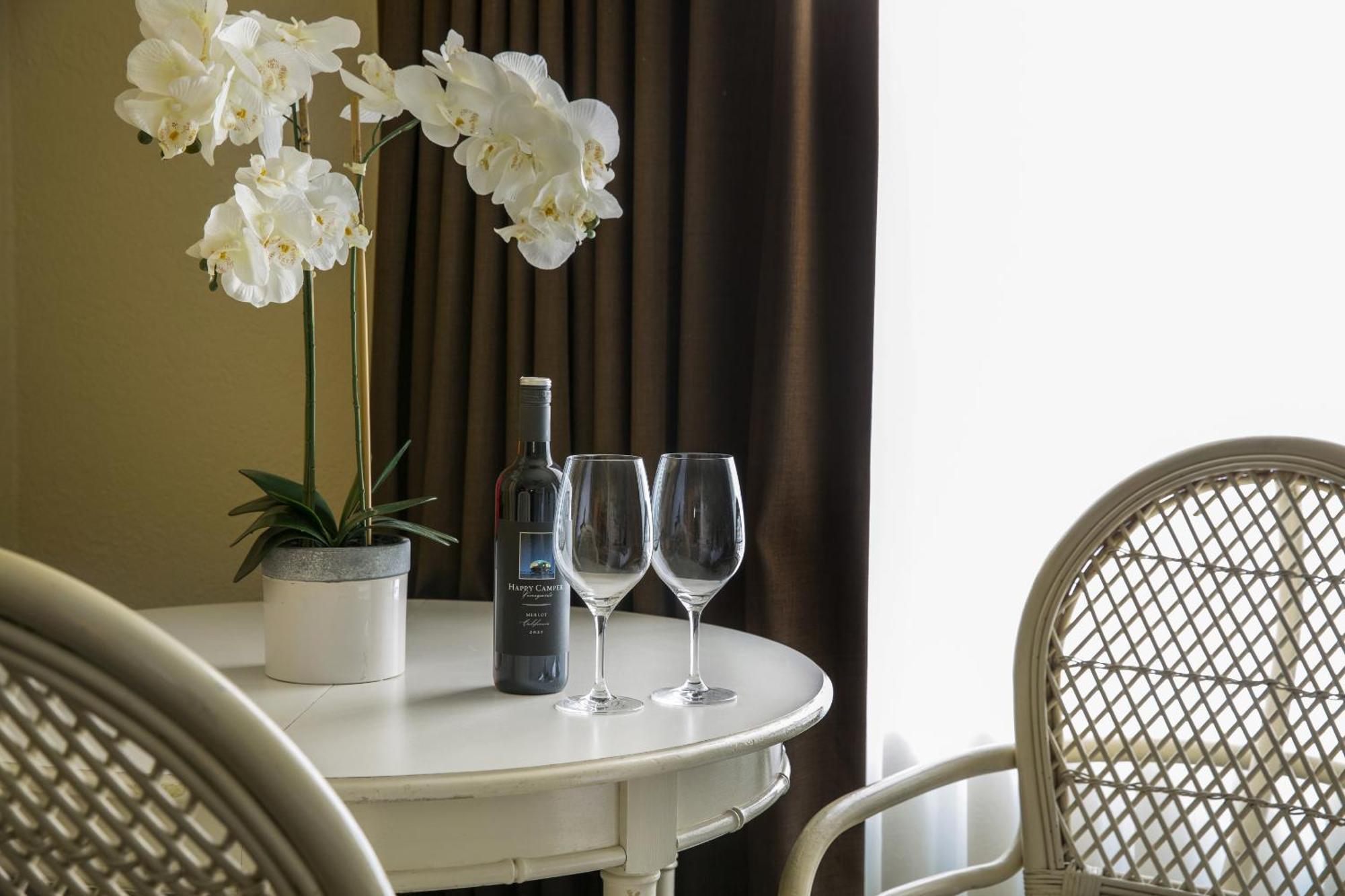 Hotel Mac Rae อาวาลอน ภายนอก รูปภาพ